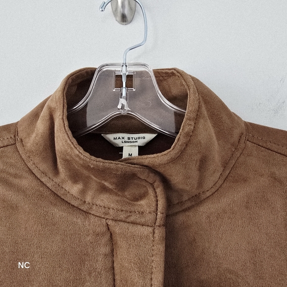 NWT Max Studio Faux Suede Bomber Jacket Womens M Brown Tan - Picture 3 of 9